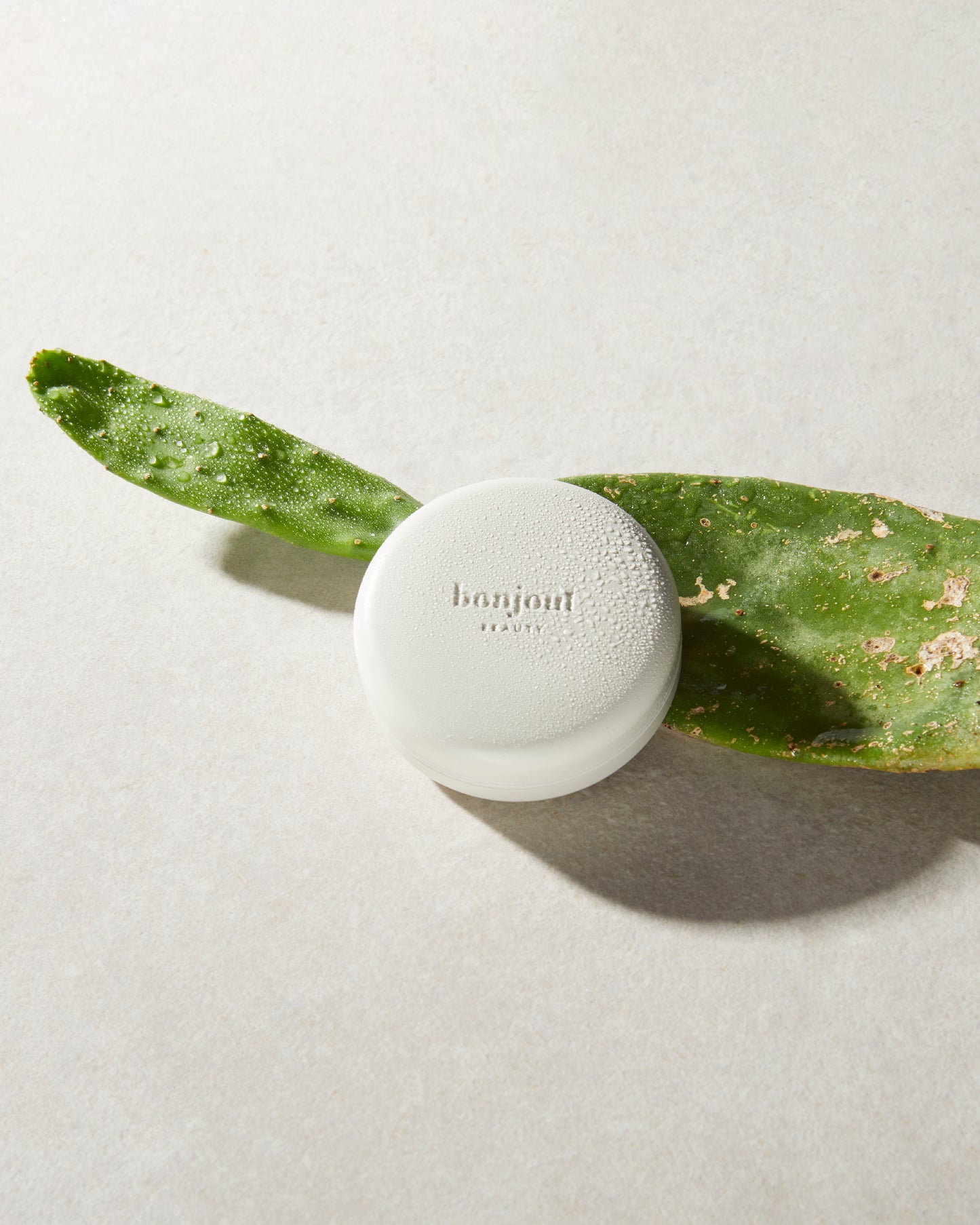 
                  
                    Le Balm
                  
                