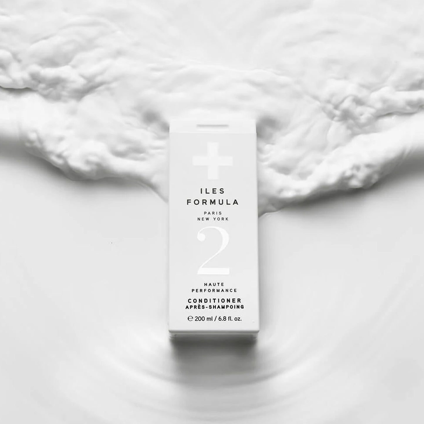 
                  
                    Haute Performance Conditioner
                  
                
