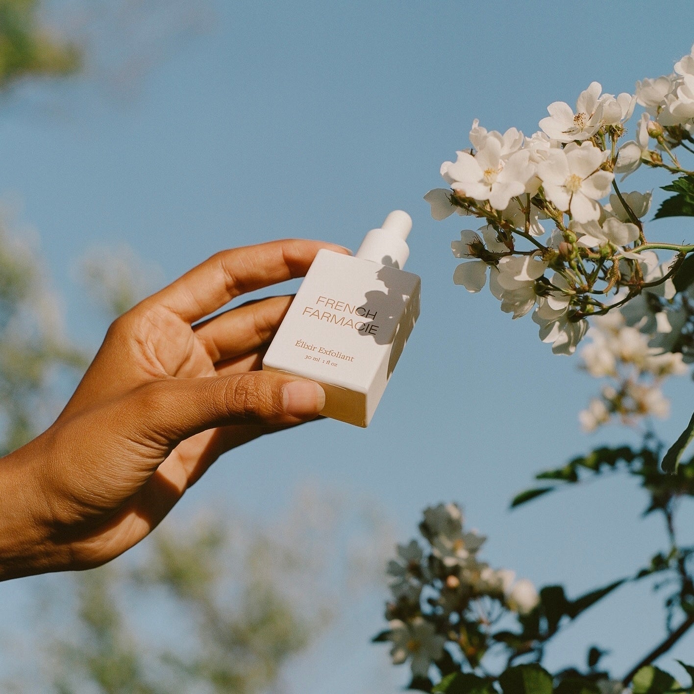 
                  
                    Élixir Exfoliant
                  
                