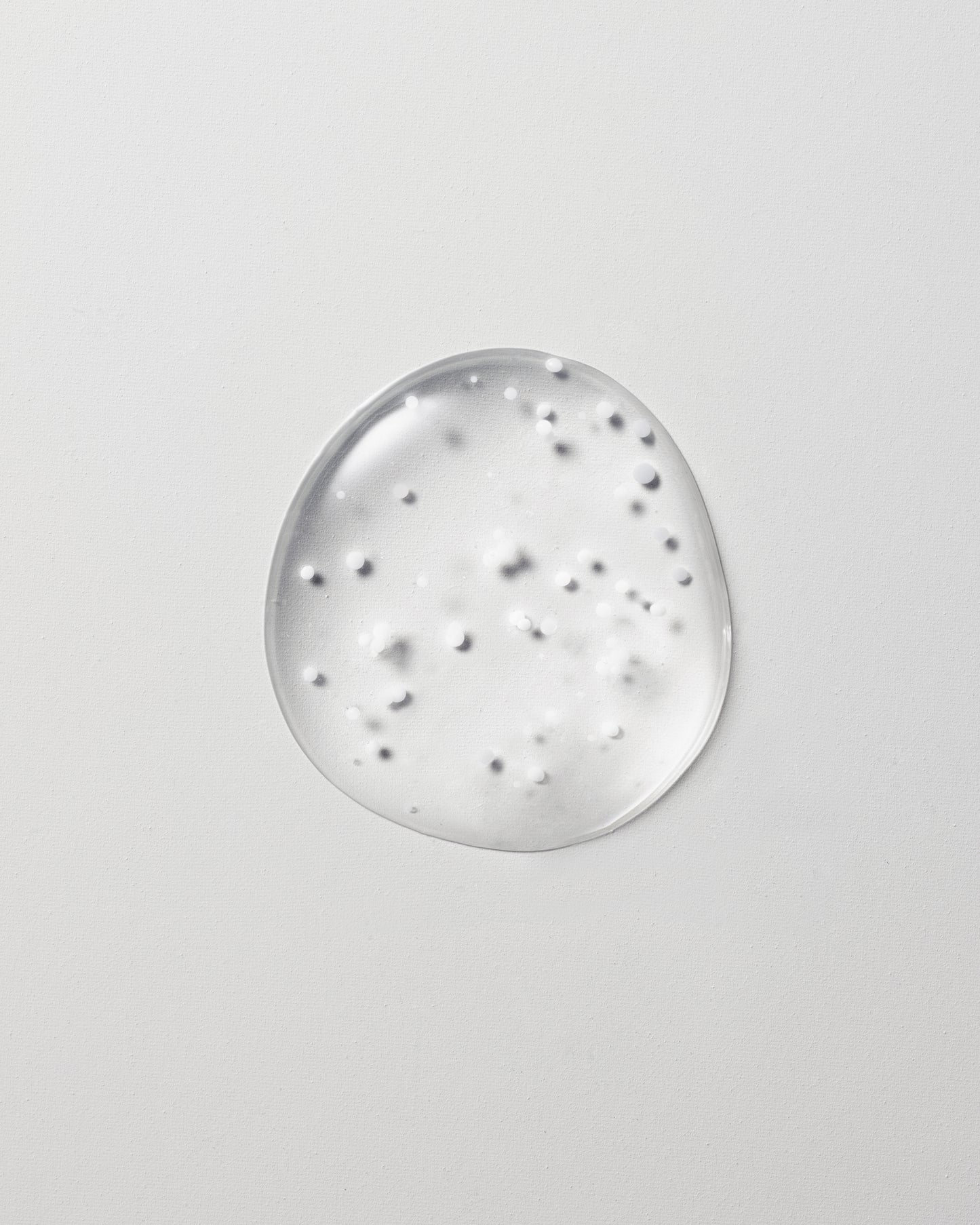 
                  
                    Tonal Scenery Reparative Serum
                  
                
